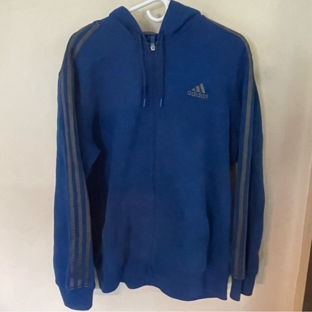 Adidas Men’s Blue & Grey Pullover Hoodie in a mint, like new condition. Size L